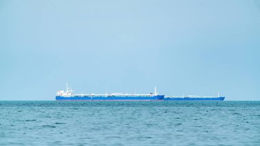 Açık denizlerde kargo tankerleri