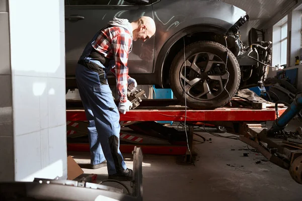 Car Accident Repairs Car Shop Car Support Next Auto Repairman — Stock Photo, Image