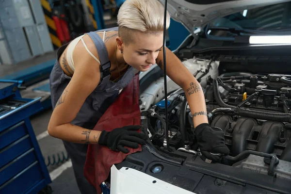 Car Repair Lady Protective Gloves Works Hood Car Professional Work — Stock Photo, Image