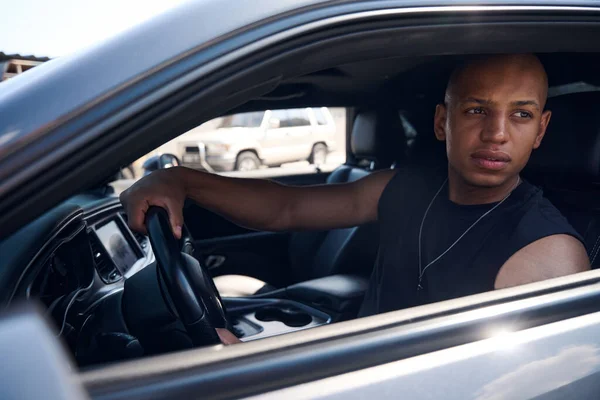 Handsome Black Focused Driver Trying Find Some Empty Lot Parking — Stock Photo, Image