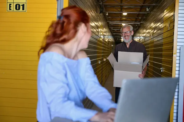 Couple Communicating Storage Warehouse Woman Using Laptop — Stock Photo, Image