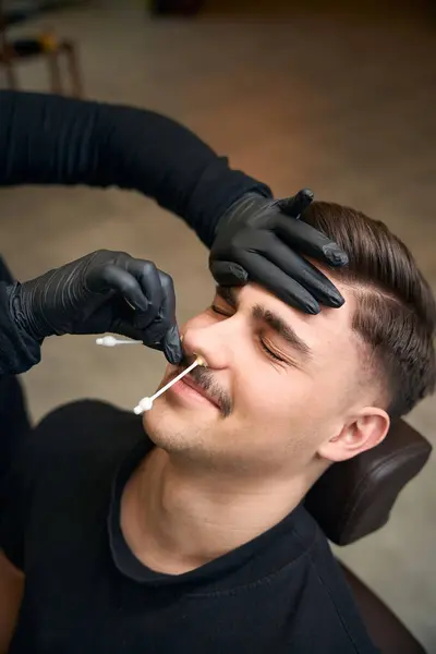 Unrecognizable Master Barber Removes Hair Nose Man Wax Barbershop — Stock Photo, Image