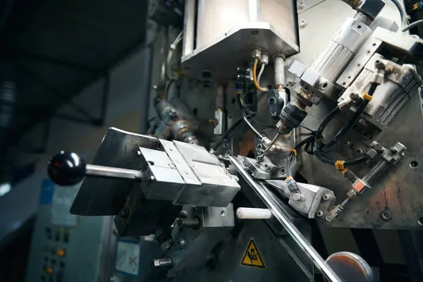 Многофункциональная Машина Работы Цехе Современное Производственное Оборудование — стоковое фото