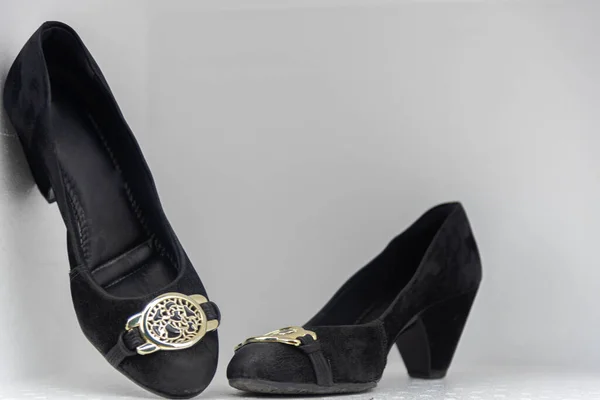 Zapato Gamuza Para Mujer Sobre Fondo Blanco Zapato Mujer Moda — Foto de Stock