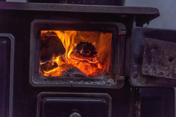 Kályha Működik Konyhafelszerelés Tűzhely Kandallóval Kézzel Készített Tűzhely — Stock Fotó