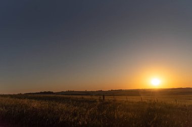 Pampa 'da günbatımı