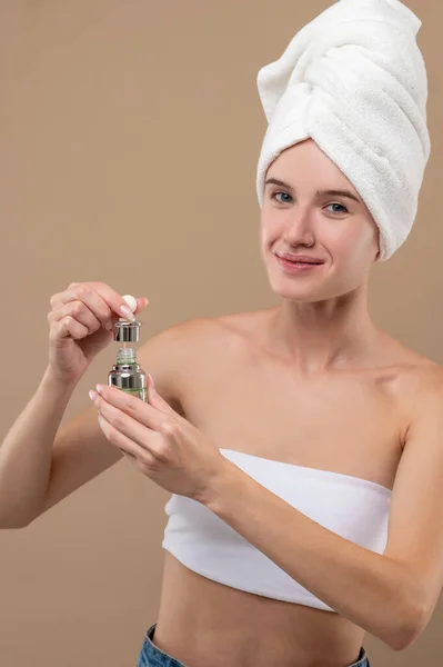 Skin Care Young Woman Holding Bottle Age Serum — Stock Photo, Image