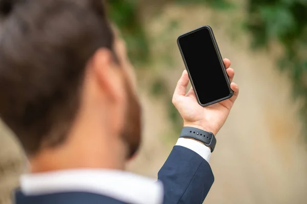 Device Man Holding Smartphone Hand — Stock Photo, Image