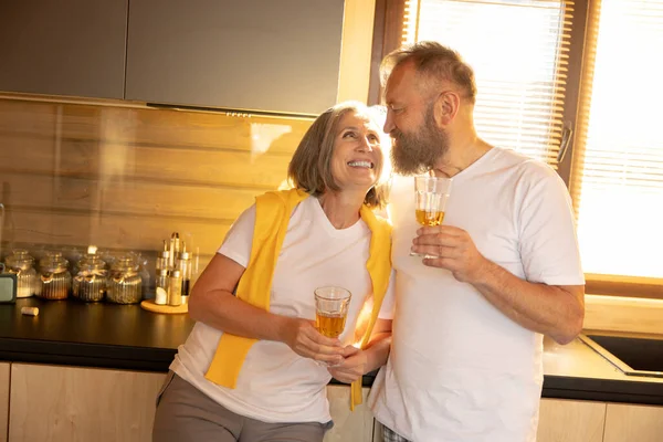 Glass Wine Married Couple Looking Enjoyed Happy While Having Glass — Zdjęcie stockowe