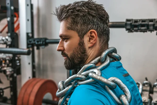 Zware Gewichten Sportman Werkt Met Zware Gewichten Een Sportschool — Stockfoto