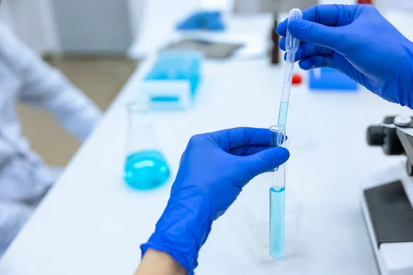 Wetenschapper Ontdekt Vaccin Ziekenhuis Laboratorium Antibiotische Hulp Bij Behandeling Van — Stockfoto