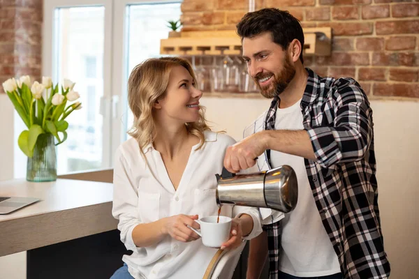 Young Man Serving Coffee His Girlfriend Having Breakfast Kitchenn Home — Stock Photo, Image