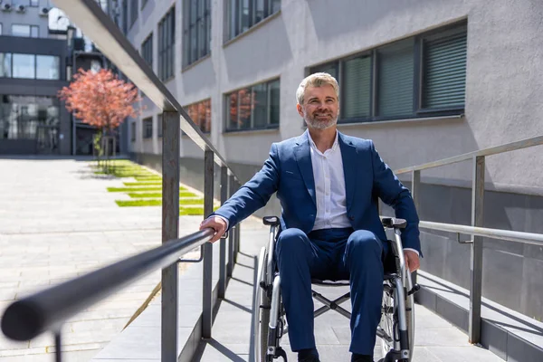 Adult Caucasian Gray Haired Businessman Formal Wear Gets Work Wheelchair — Stock Photo, Image