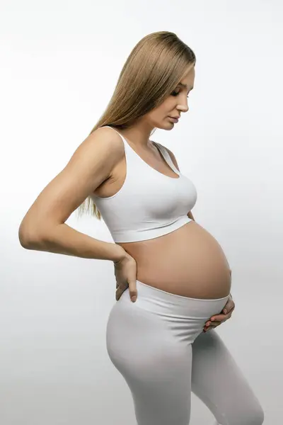 Pregnancy Pretty Long Haired Pregnant Caucasian Woman White Clothes — Stock Photo, Image