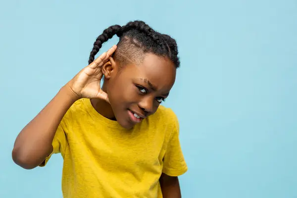 Curious Dark Skinned Little Boy Hearing Something Hand Ear Isolated — Stock Photo, Image