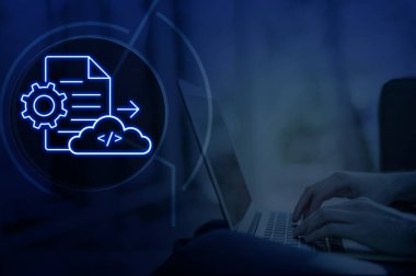 AWS, geliştirme sürecini düzene sokmak için popüler IDE 'lerle entegre olan çeşitli araçlar ve eklentiler sağlar