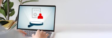 En sevdiğiniz web sitelerine karmaşık parolalar ve güvenlik işareti oluşturun ve yönetin