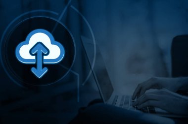 Microsoft Azure 'daki Sınır Sevkiyatları Bulutu, organizasyonların bulut kapasitelerini uç noktalara kadar genişletmelerine olanak sağlıyor ve bulut kaynaklarının kenar aygıtlarıyla kusursuz bir bütünleşmesini sağlıyor.