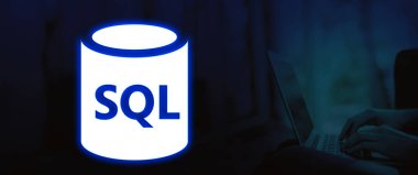 Azure SQL, Microsoft Azure tarafından sunulan, bulutlardaki SQL tabanlı uygulamaları inşa etmek, yerleştirmek ve yönetmek için tasarlanmış bir veritabanı hizmetleri ailesidir.