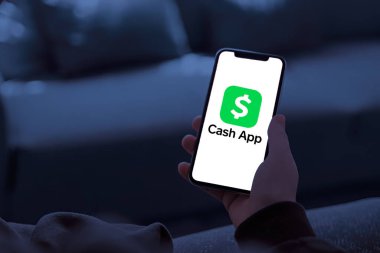 Cash App, Block, Inc. tarafından geliştirilen ve kullanıcıların anında para gönderip almalarını sağlayan mobil ödeme servisidir.
