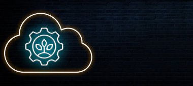 AWS, kaynak kullanımını optimize etmek, durgunluğu en aza indirmek ve karmaşık ortamlarda üretkenliği ve operasyonel esnekliği artırmak için çeşitli hizmetler ve stratejiler sunar.