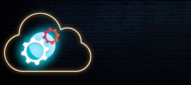 AWS Sürüm Kontrolü, geliştiricilerin işbirliğine yardımcı olan ve uygulamalarının bütünlüğünü koruyan çeşitli servisler aracılığıyla kod, yapılandırma ve altyapı değişikliklerini yönetmeyi içerir.