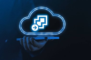  VMware Engine, şirketlerin VMware yüklerini genellikle Google Cloud gibi platformlar içinde doğal olarak çalıştırabilmelerini sağlayan tam olarak yönetilen bir hizmettir.