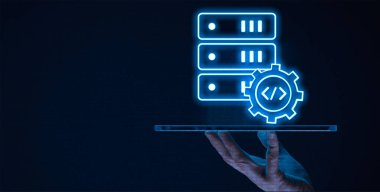 Etkili sunucu tarafı web API 'leri, müşteriler ve sunucular arasında sorunsuz iletişim sağlanması ve çeşitli işlevlerin entegrasyonunun kolaylaştırılması, modern web uygulamaları için gereklidir.