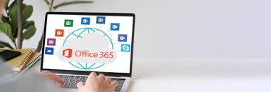 Microsoft Office 365, Word, Outlook, Excel ve PowerPoint yazılımlarının yer aldığı Microsoft Office 'in en son sürümü.