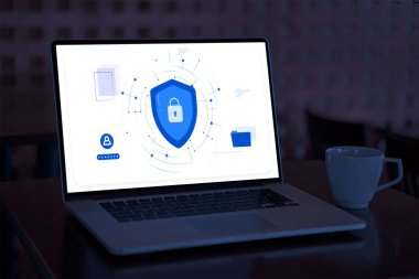 Google Parola Yöneticisi, kullanıcıların şifreleri güvenli bir şekilde depolamalarına, oluşturmalarına ve yönetmelerine yardımcı olan Google ekosisteminde geliştirilmiş ücretsiz bir araçtır.