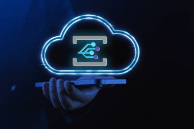 Azure 'deki Olay Izgara Alanları, organizasyonların olayları birden fazla olay kaynağından çeşitli etkinlik yöneticilerine yönetme ve yönlendirme ve merkezileştirme olanağı sağlayan özel olay yönlendirme mekanizmalarıdır.