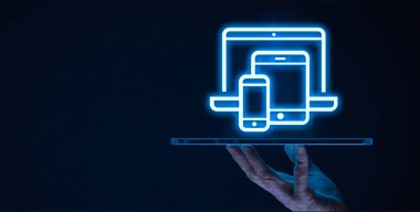 Azure Güvenlik Merkezi ve Azure Sentinel gibi gizli servisler