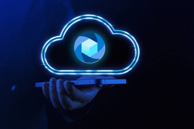 Azure 'de medya, video ve ses işleme, akış, depolama ve analitik de dahil olmak üzere medya içeriğini ele almak için tasarlanmış hizmetler ve çözümlere gönderme yapar.