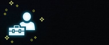 Microsoft Ofis ekosistemi içindeki kullanıcı yönetimi çözümleri, işletmelerin tüm uygulama ve hizmetler arasında kullanıcı erişimini, izinlerini ve güvenlik ayarlarını verimli bir şekilde yönetmesine olanak tanır