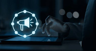 Pazarlama Otomatik Çözümleri Verimliliği ve Müdahaleyi Büyüt