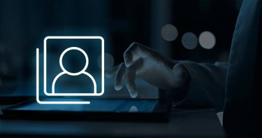 Operasyonları düzene sokmak ve güvenlik standartlarına uymayı sağlamak için kullanıcı hesapları oluşturmak, korumak ve güvence altına almak için en iyi uygulamalar