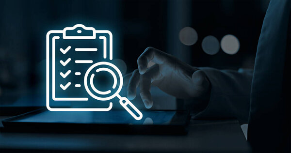 Консультации по ИТ-рискам Услуги внутреннего аудита Оценка и совершенствование внутреннего контроля, выявление рисков и обеспечение соответствия требованиям по повышению эффективности управления и операционной эффективности