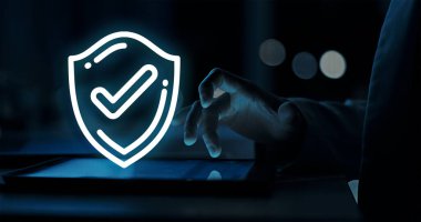 Bütünleşik Araç ve Süreci, Siber Tehditlere Karşı Sondan Sona Koruma ve Düzenleyici Uyumu Sağlama Amaçlı Kapsamlı Güvenlik Kozu