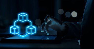 Mevcut Ulaşımda İyimser Performans ve Güvenlik Yüksek Ulaşılabilirlik, Yük Dengeleme ve Güvenlikli Görevler Azure Yük Dengeleyici, Uygulama Ağı Ağı ve Kimlik Servisi