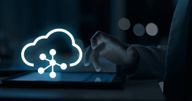 Çeşitli ve dağıtılmış bulut çevresi, özel, melez ve çoklu bulutlar arasında istikrarlı güvenlik, uyum ve performans sağlama mücadelesi