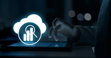 Yanlış yapılandırmaları, kırılganlıkları ve uyumluluk açıklarını tespit etmek, güvenlik uygulamaları ve düzenleyici standartlarla uyumlu hale getirmek amacıyla bir organizasyonun bulut ortamının kapsamlı değerlendirilmesi