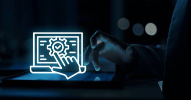 Öz-Hizmet Portal Çözümleri kullanıcıları sezgisel, talep üzerine akademik araçlarla güçlendirir