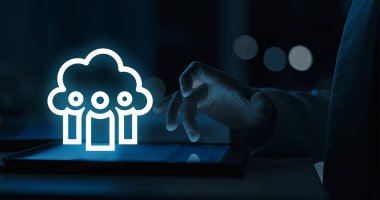 Akıcı Çalışma Akışı Merkezi ve Özelleştirilebilir Takım Siteleri içinden geçer