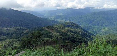 Dağların güzel manzarası