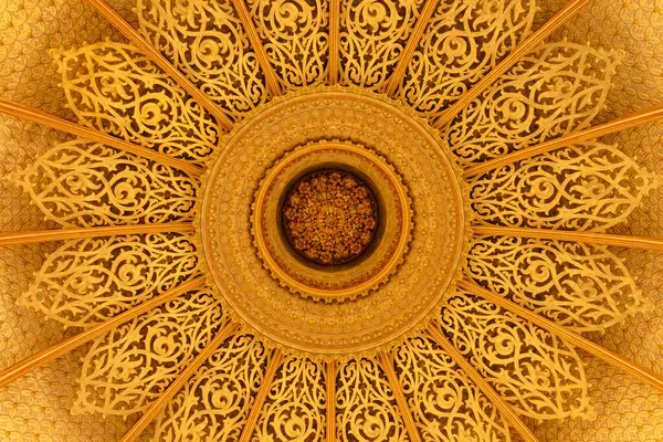 Monserrate Sarayı 'nın süslü mermer tavanı, Sintra, Portekiz