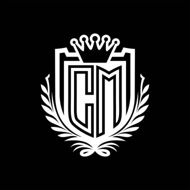CM Harf logosu kraliyet kalkanı şeklinde ve kaplama şeklinde, siyah arkaplan şablonu dizaynında vintage kalkan