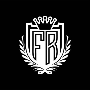 FR Letter logosu kraliyet kalkanı şeklinde taç, siyah arkaplan şablonu dizaynında vintage kalkan
