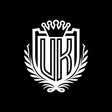 Birleşik Krallık Harfleri logosu kraliyet kalkanı şeklinde ve taç, siyah arkaplan şablonu dizaynında vintage kalkan.