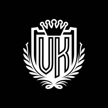 VK Harf logosu kraliyet kalkanı şeklinde ve taç, siyah arkaplan şablonu üzerinde vintage kalkan.