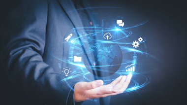 Sanal ekranda bilgi yapısını analiz eden bilim adamlarıyla büyük veriler ve analitik görselleştirme teknolojisi, iş, finans, internet gibi şeyler için öngörülerde bulunmayı öğrenen makine,